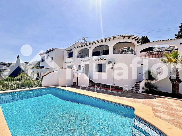 5 makuuhuone Huvila myytävänä paikassa Monte Pego, Pego mukana uima-altaan - 575 000 € (Ref: 8338068)