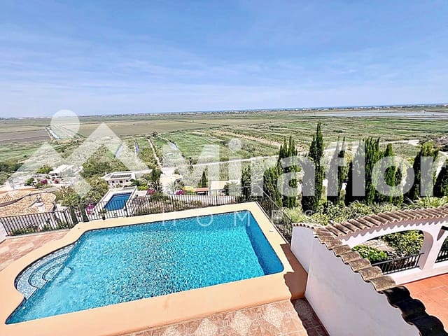 5 makuuhuone Huvila myytävänä paikassa Monte Pego, Pego mukana uima-altaan - 575 000 € (Ref: 8338068)