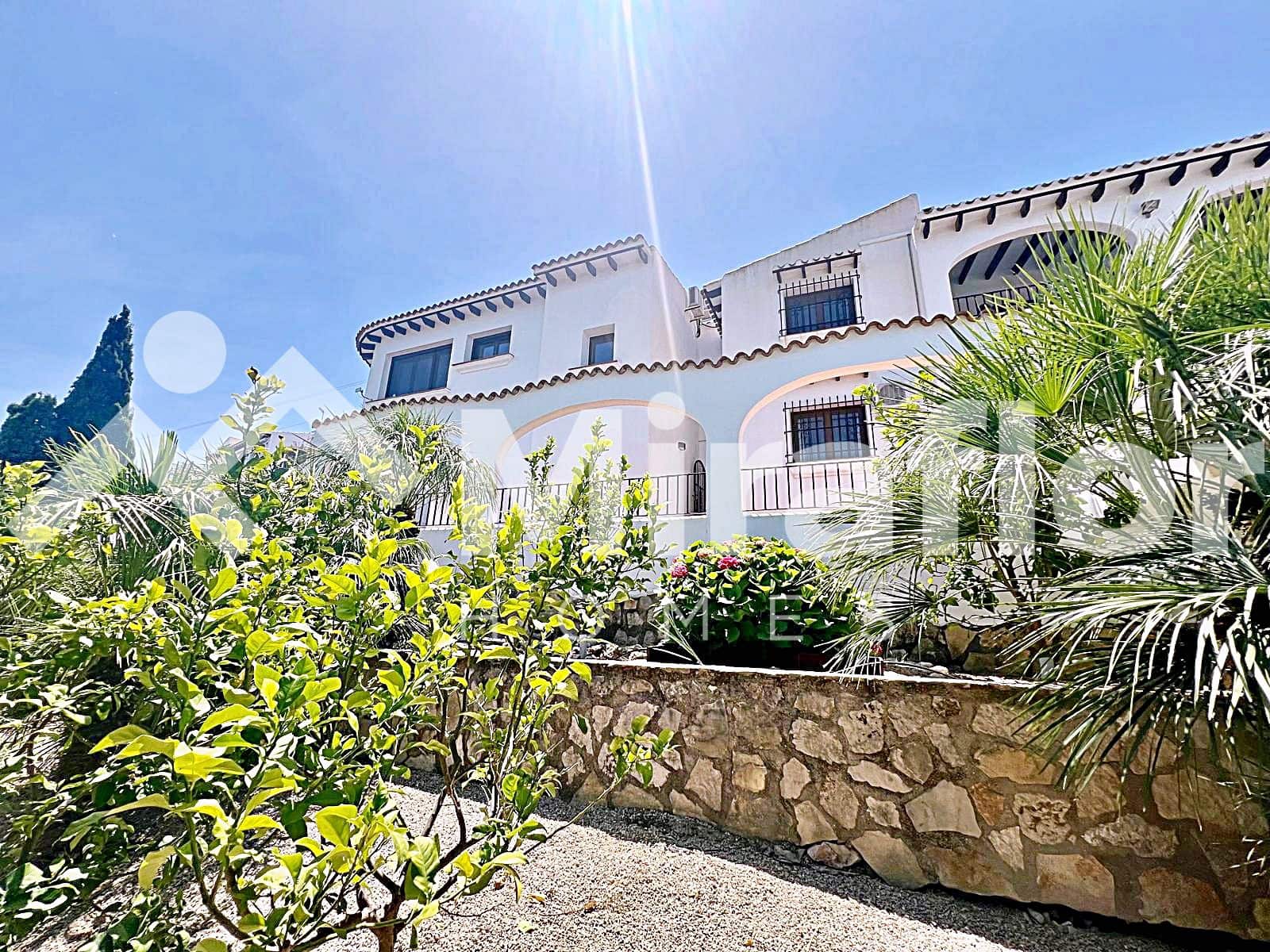 5 Zimmer Villa zu verkaufen in Monte Pego mit Pool - 575.000 € (Ref: 8338068)