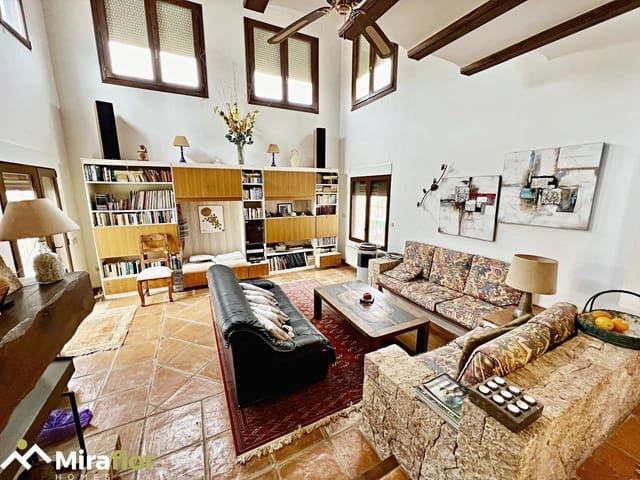 3 bedroom Villa for sale in Monte Pego, Pego with pool - € 690,000 (Ref: 8343278)