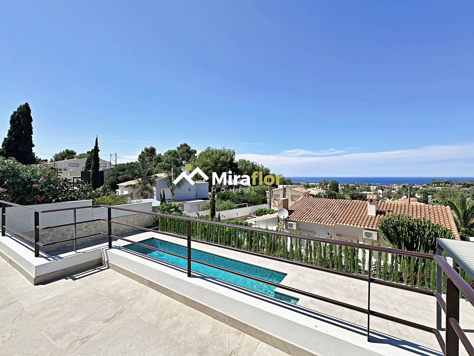 4 sovrum Villa till salu i Denia med pool - 999 000 € (Ref: 8385603)