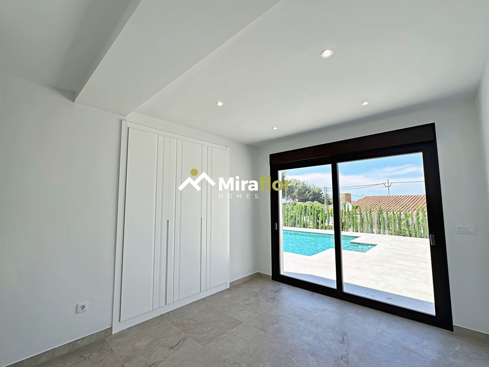 4 sovrum Villa till salu i Denia med pool - 999 000 € (Ref: 8385603)