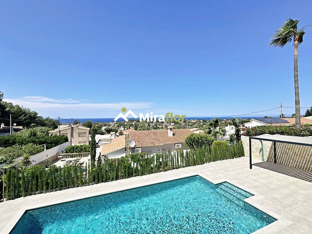 4 camera da letto Villa in vendita in Dénia con piscina - 999.000 € (Rif: 8385603)