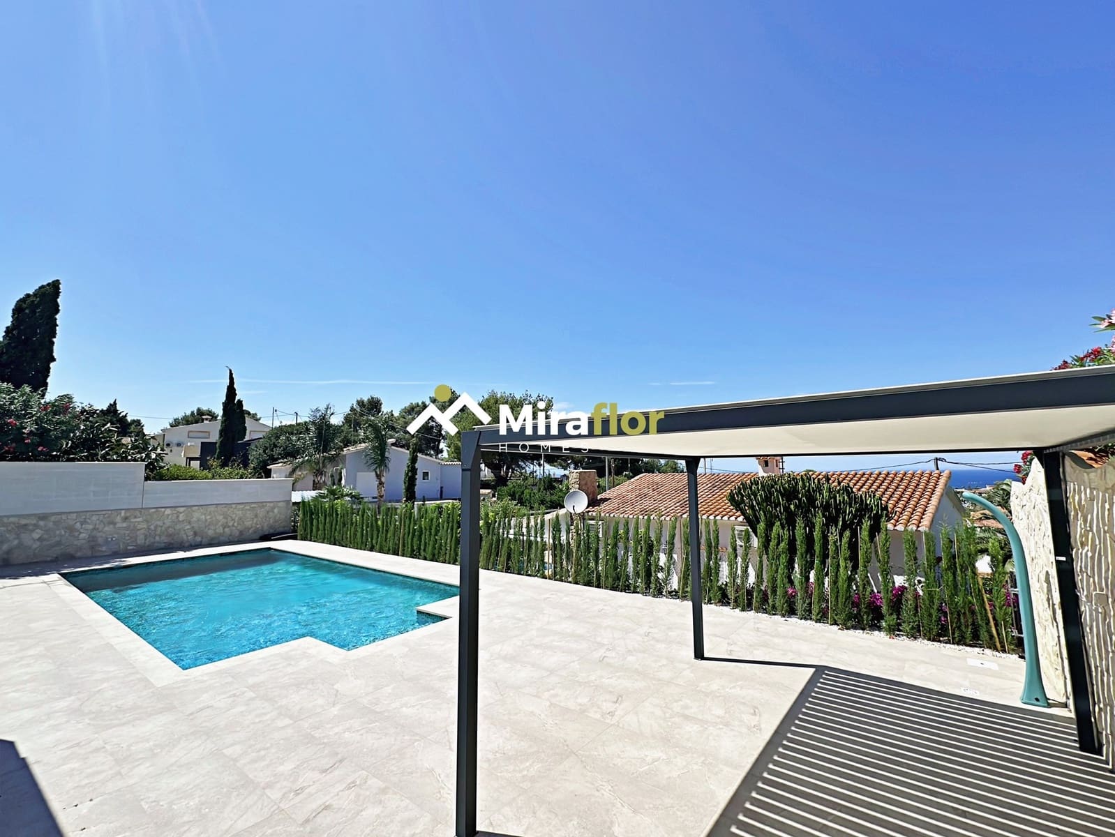 4 sovrum Villa till salu i Denia med pool - 999 000 € (Ref: 8385603)