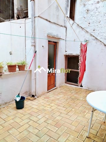 9 bedroom Townhouse for sale in Pedreguer - € 320,000 (Ref: 8576414)