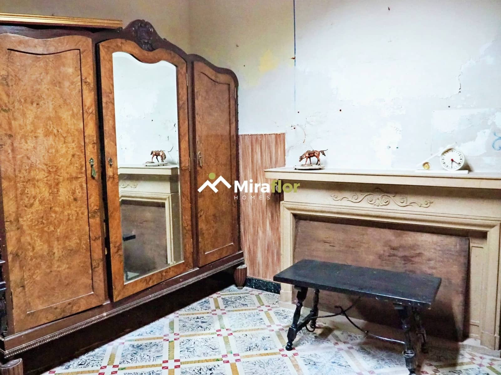 9 bedroom Townhouse for sale in Pedreguer - € 320,000 (Ref: 8576414)