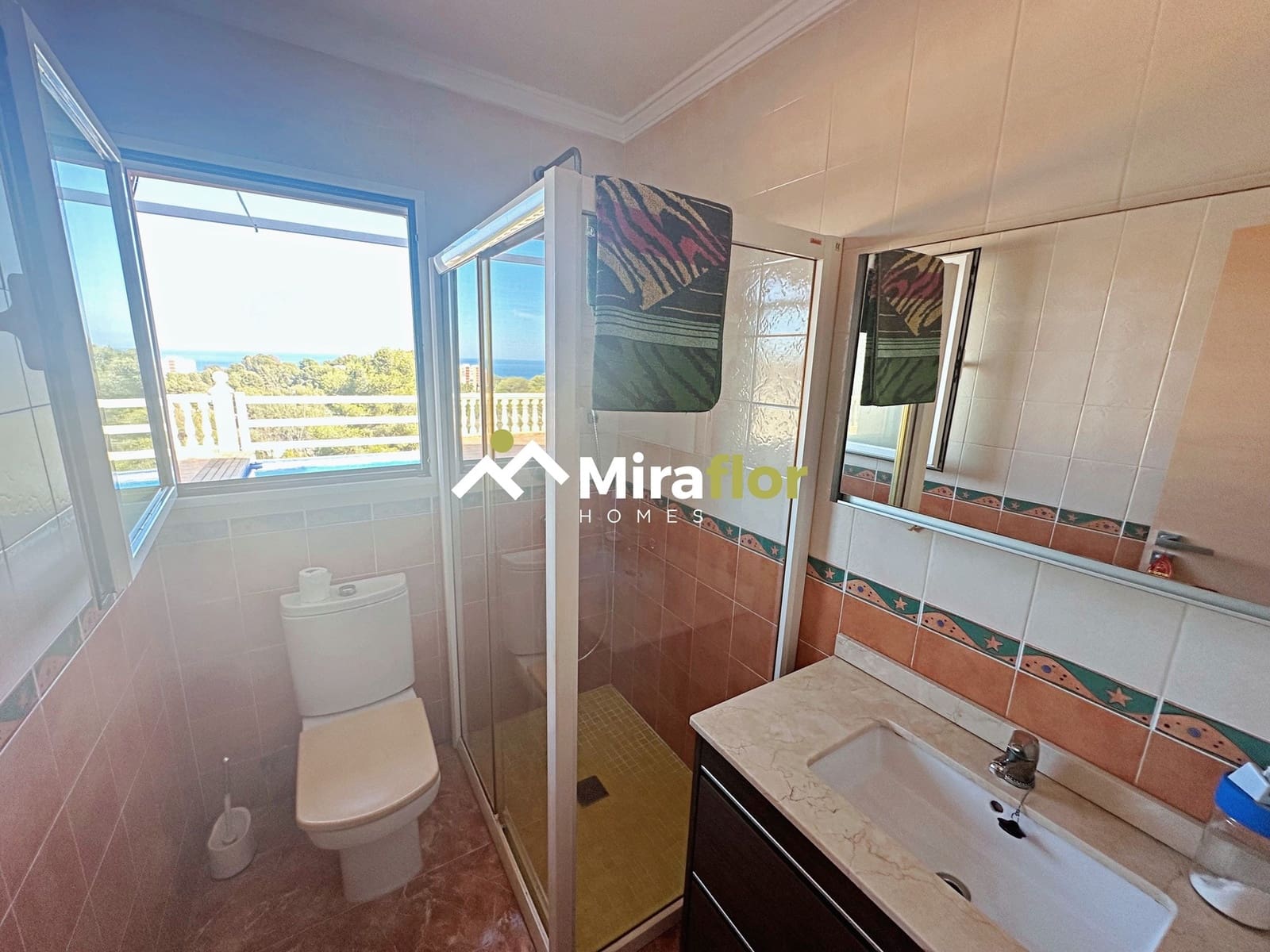 4 sypialnia Willa na sprzedaż w Denia z basenem - 775 000 € (Ref: 8590989)