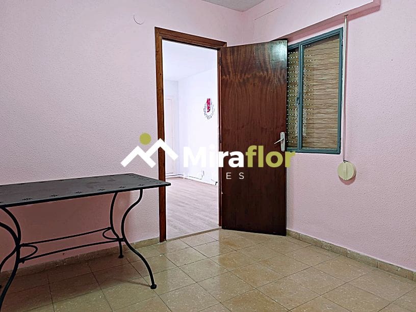 4 soveværelse Lejlighed til salg i Pego - € 95.000 (Ref: 8747753)