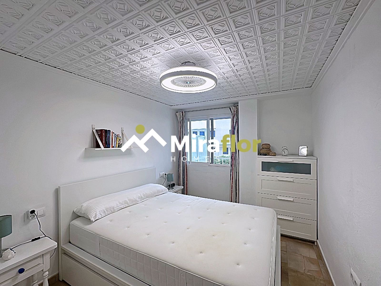 3 bedroom Apartment for sale in Denia with pool - € 189,000 (Ref: 8792415)