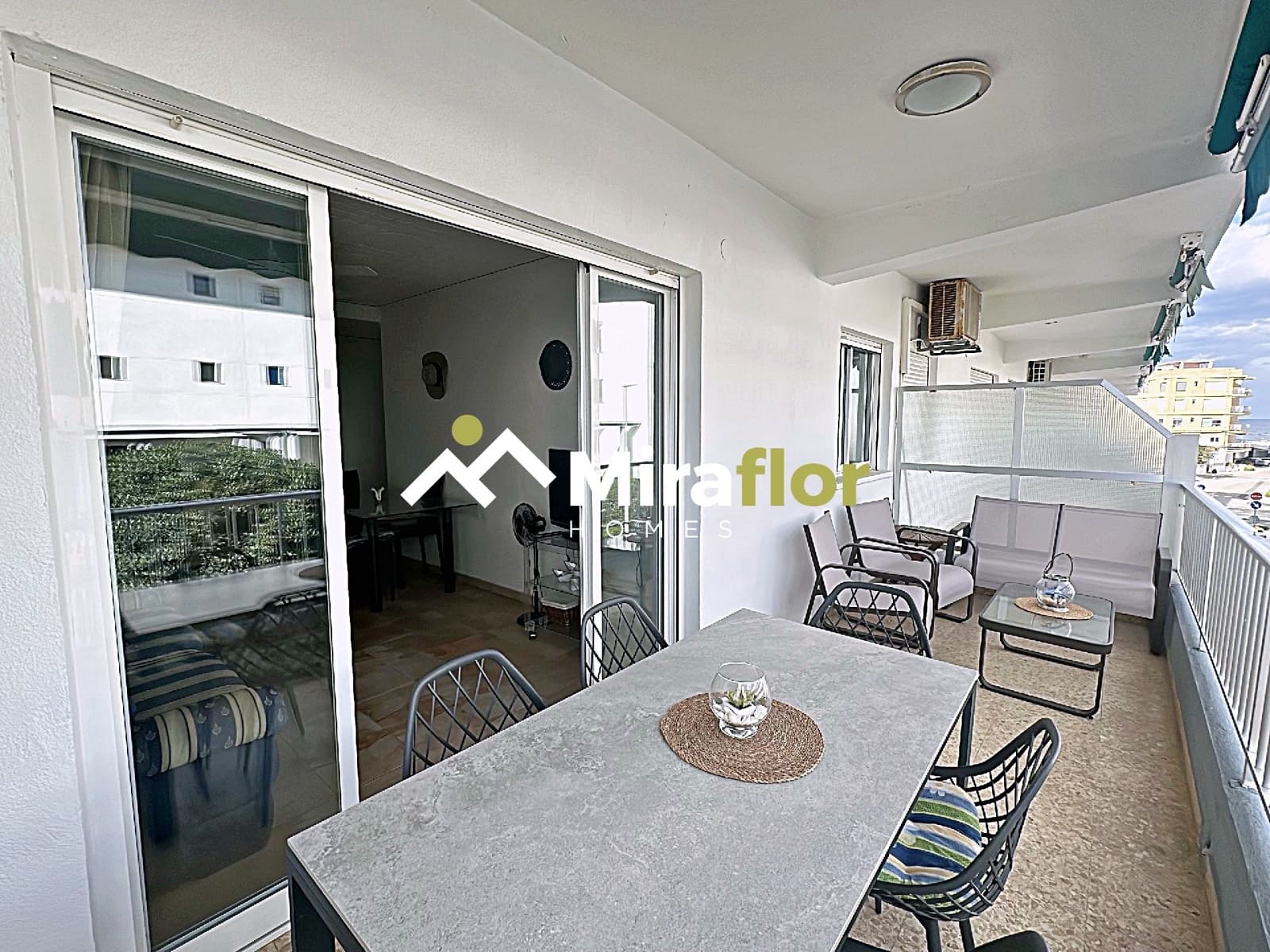 3 bedroom Apartment for sale in Denia with pool - € 189,000 (Ref: 8792415)