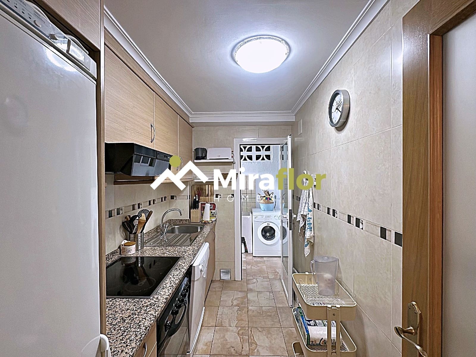 3 bedroom Apartment for sale in Denia with pool - € 189,000 (Ref: 8792415)