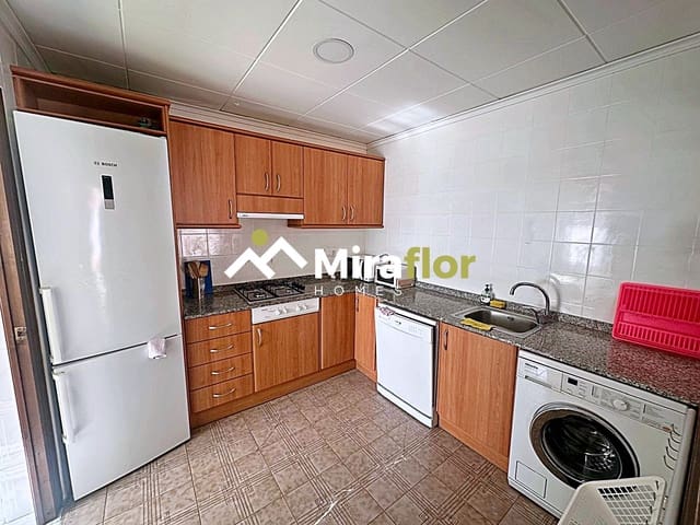 5 bedroom Villa for sale in Dénia with pool - € 598,000 (Ref: 8817485)