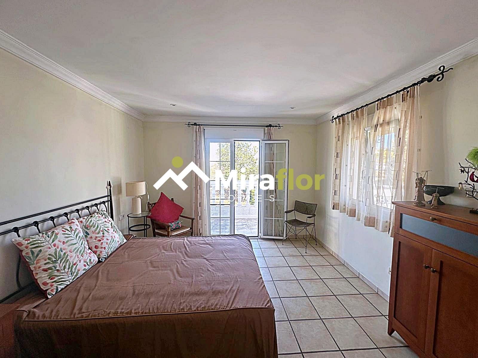 5 soverom Villa til salgs i Denia med svømmebasseng - € 598 000 (Ref: 8817485)