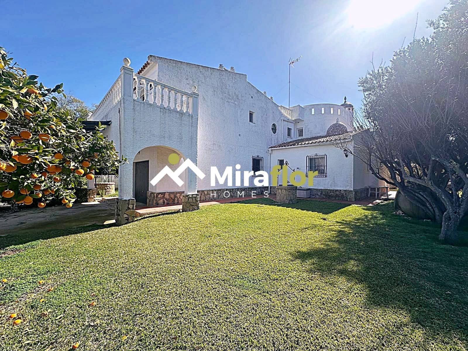 5 soverom Villa til salgs i Denia med svømmebasseng - € 598 000 (Ref: 8817485)