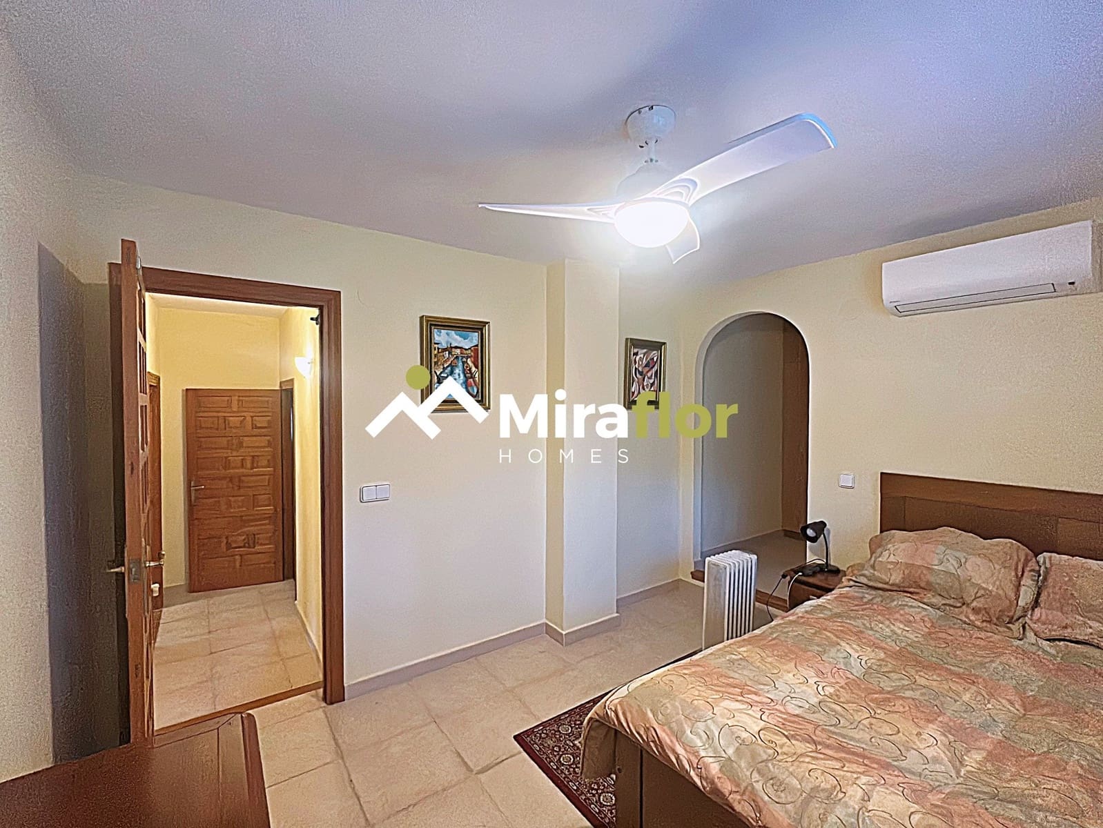 4 bedroom Villa for sale in Denia with pool - € 590,000 (Ref: 8839119)