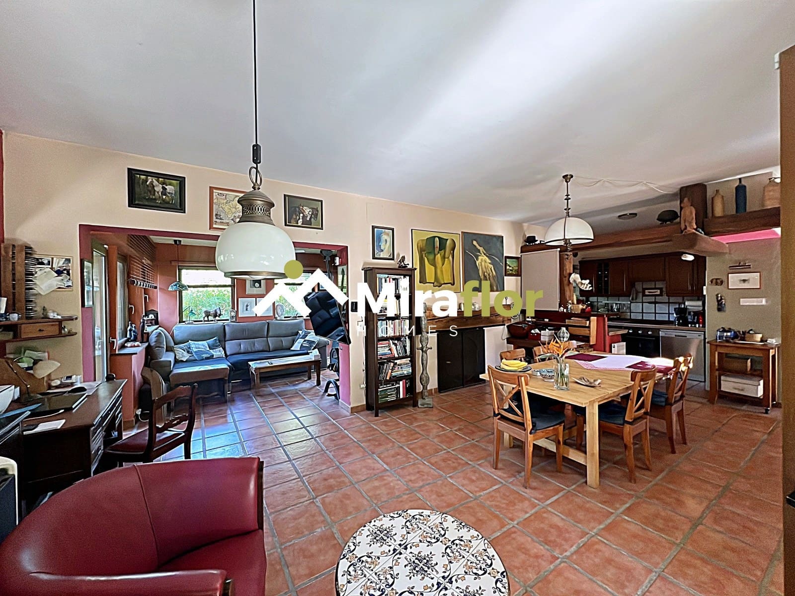 4 Zimmer Villa zu verkaufen in Denia mit Pool - 619.000 € (Ref: 8867491)