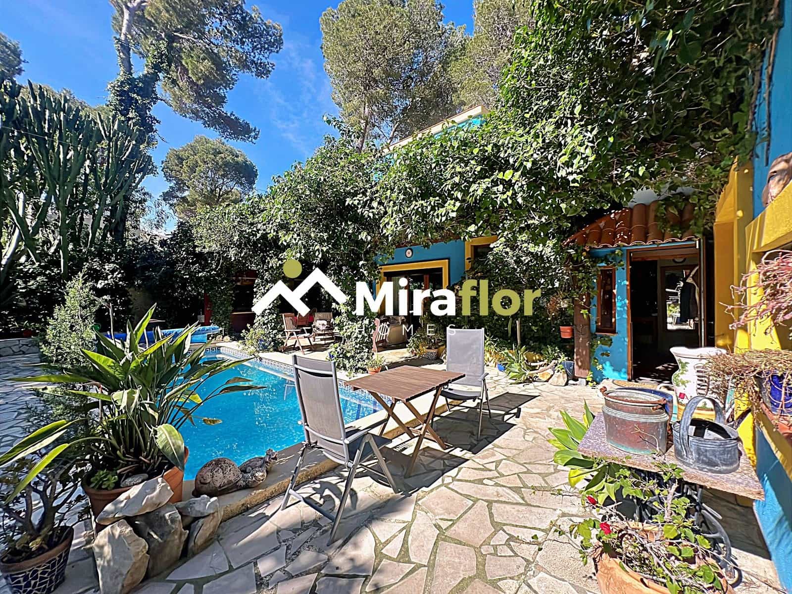 4 Zimmer Villa zu verkaufen in Denia mit Pool - 619.000 € (Ref: 8867491)