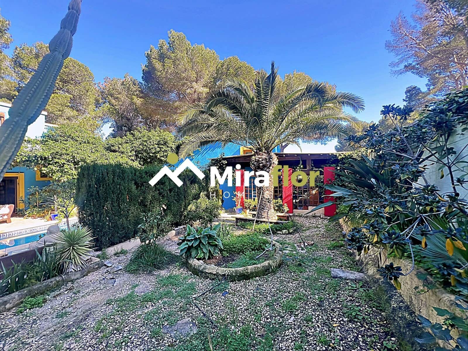 4 Zimmer Villa zu verkaufen in Denia mit Pool - 619.000 € (Ref: 8867491)
