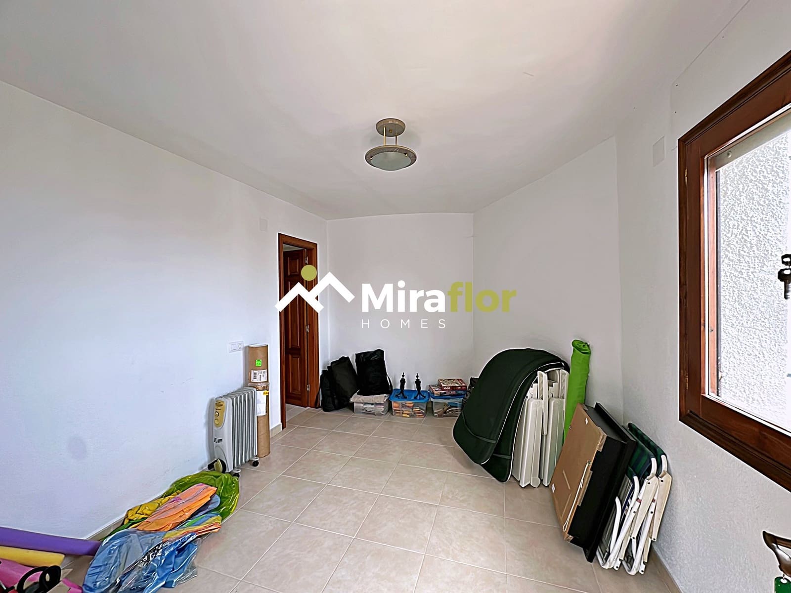 4 soveværelse Villa til salg i Monte Pego med swimmingpool - € 495.000 (Ref: 8937281)