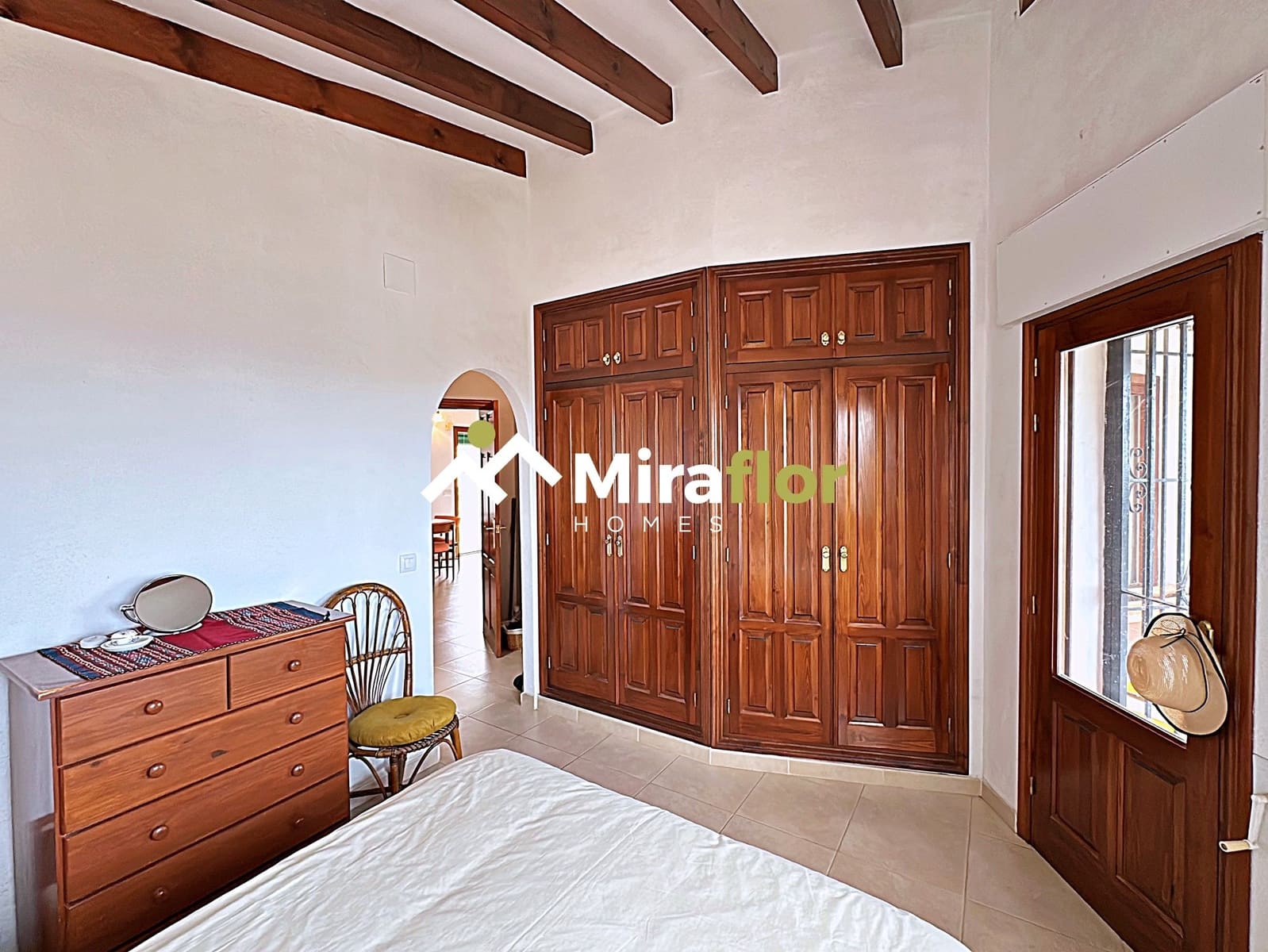 4 soveværelse Villa til salg i Monte Pego med swimmingpool - € 495.000 (Ref: 8937281)