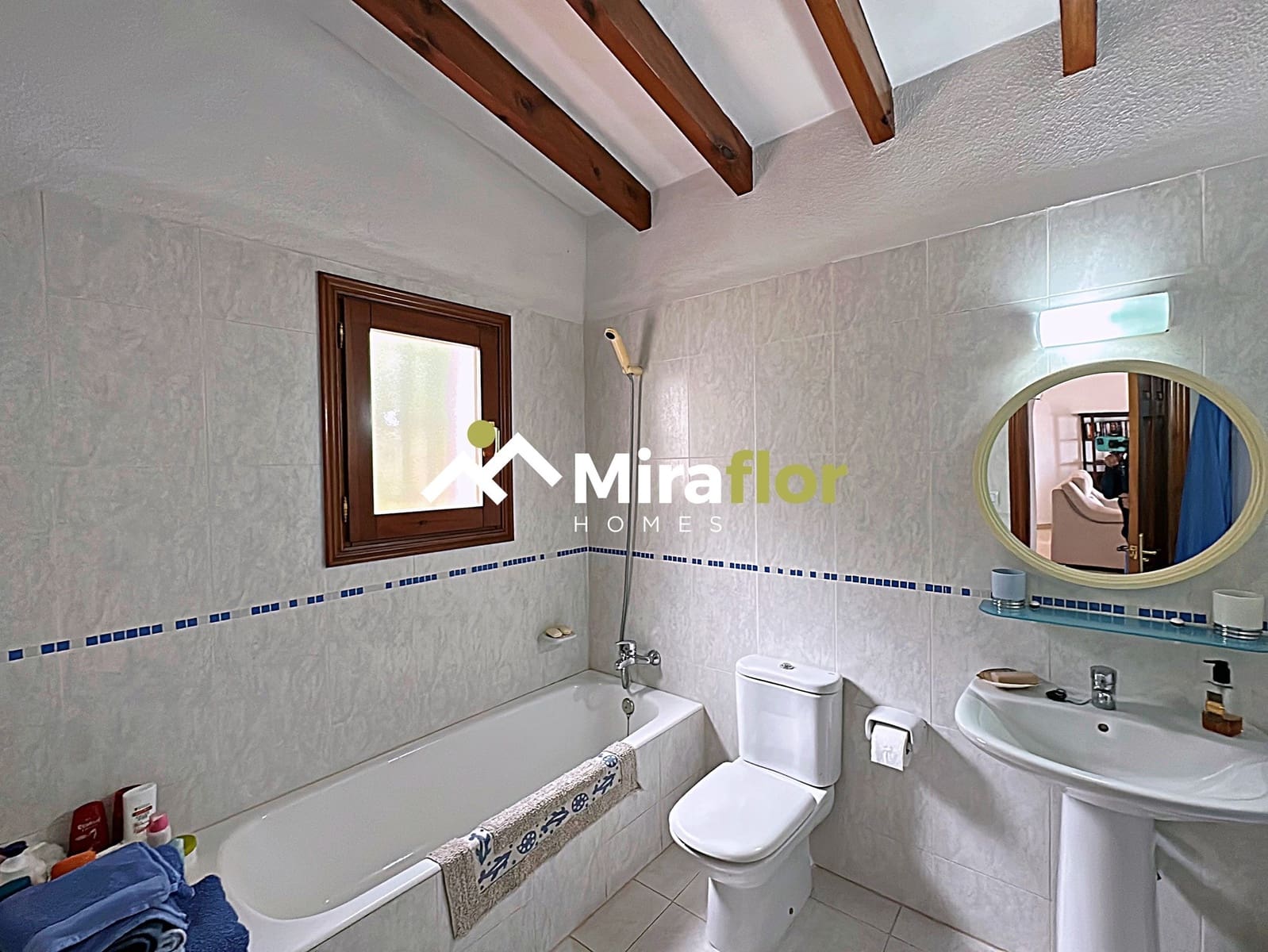 4 soveværelse Villa til salg i Monte Pego med swimmingpool - € 495.000 (Ref: 8937281)