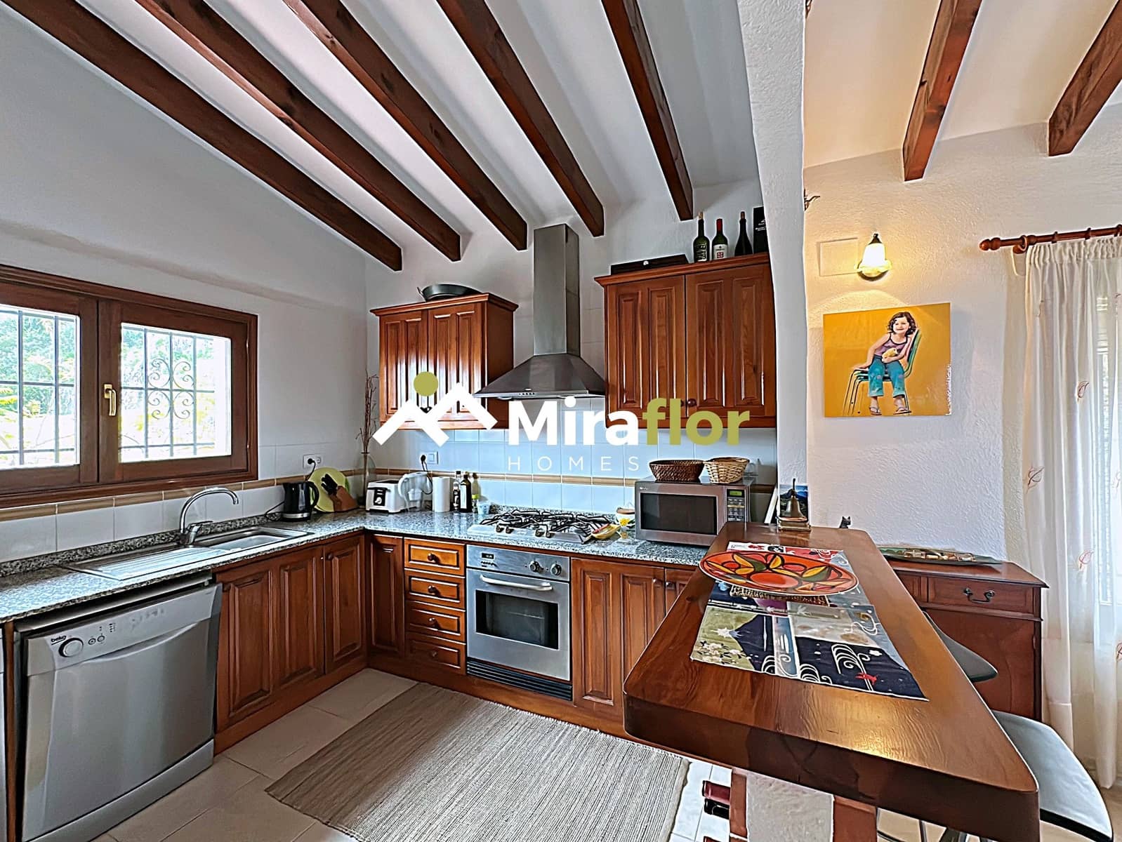 4 soveværelse Villa til salg i Monte Pego med swimmingpool - € 495.000 (Ref: 8937281)