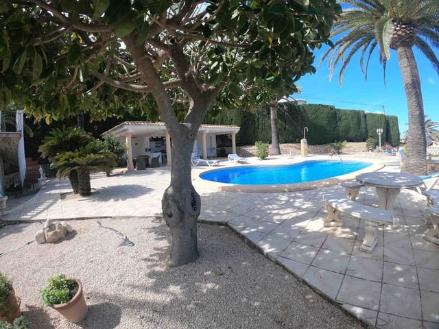 3 sovrum Finca/Hus på landet till salu i Dénia med pool - 750 000 € (Ref: 9003508)
