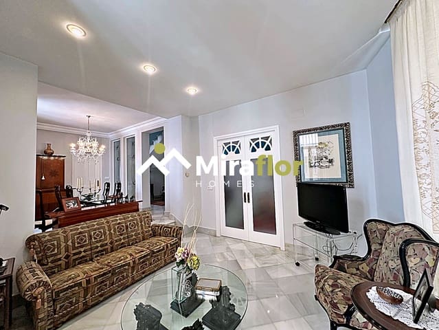 3 bedroom Townhouse for sale in Ondara - € 680,000 (Ref: 9017430)