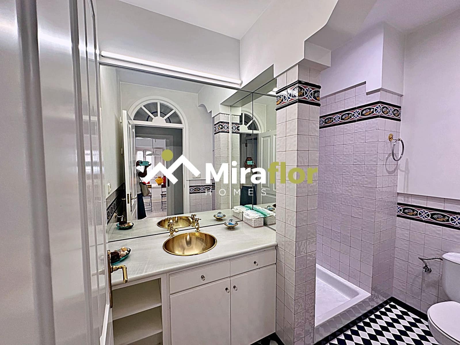 3 bedroom Townhouse for sale in Ondara - € 680,000 (Ref: 9017430)