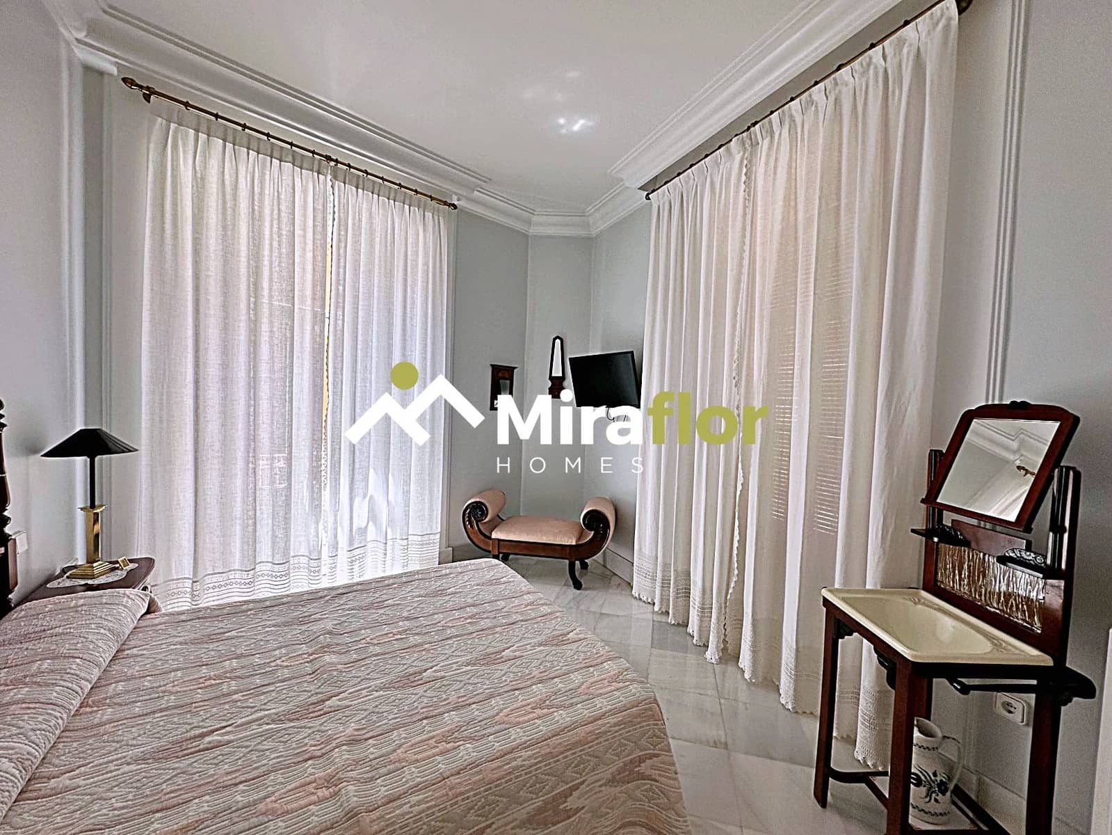 3 bedroom Townhouse for sale in Ondara - € 680,000 (Ref: 9017430)