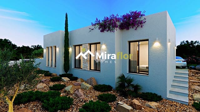 3 slaapkamer Villa te koop in Dénia met zwembad - € 710.000 (Ref: 9033547)