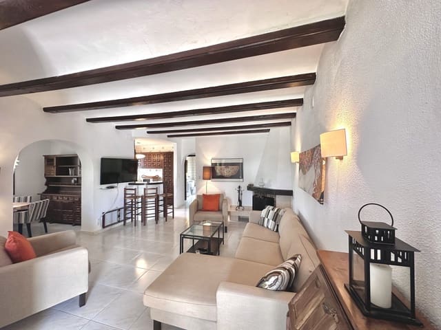 2 Zimmer Villa zu verkaufen in Els Poblets mit Pool - 295.000 € (Ref: 9048674)