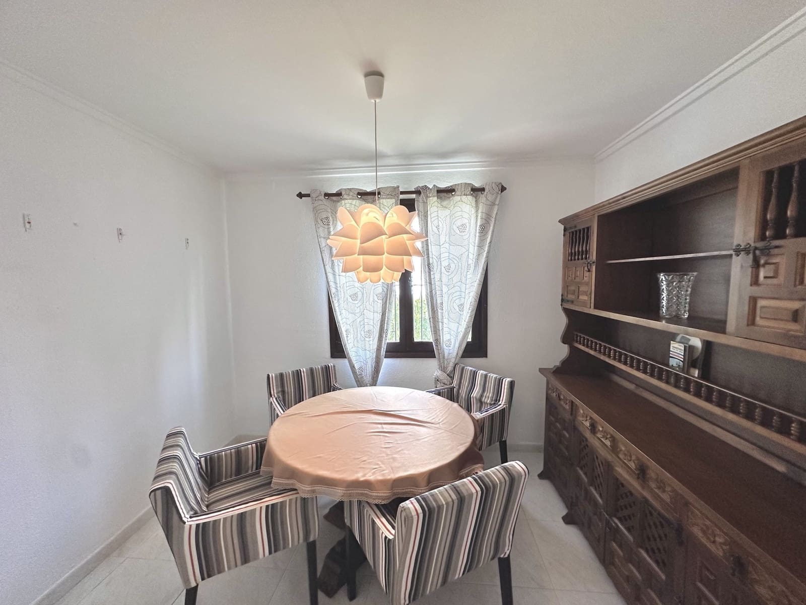 2 soveværelse Villa til salg i Els Poblets med swimmingpool - € 295.000 (Ref: 9048674)