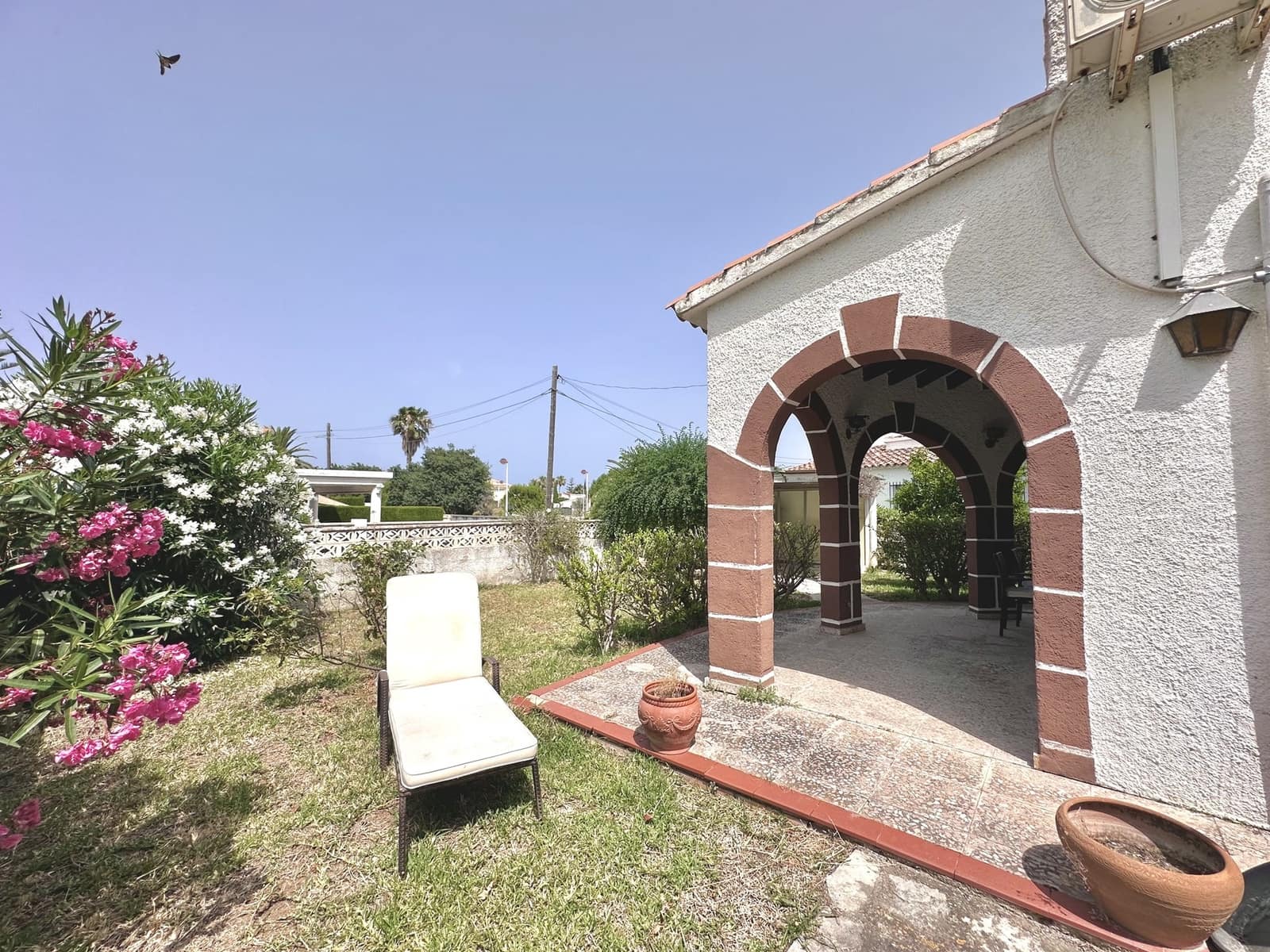 2 soveværelse Villa til salg i Els Poblets med swimmingpool - € 295.000 (Ref: 9048674)