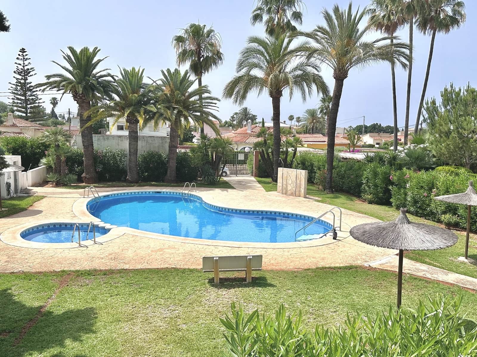 2 soveværelse Villa til salg i Els Poblets med swimmingpool - € 295.000 (Ref: 9048674)