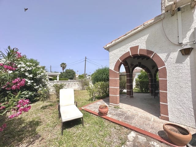 2 Zimmer Villa zu verkaufen in Els Poblets mit Pool - 295.000 € (Ref: 9048674)