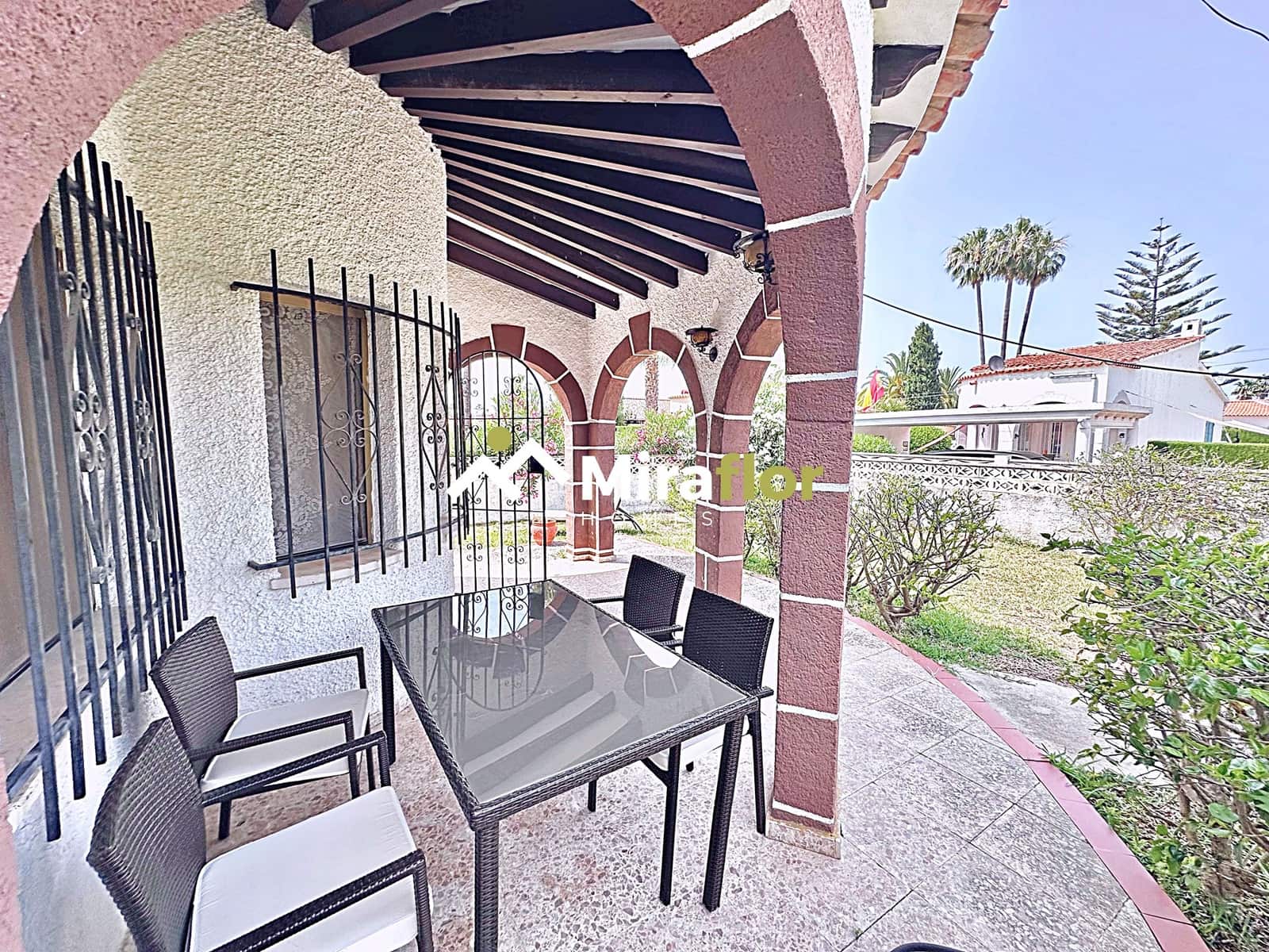 2 soverom Villa til salgs i Els Poblets med svømmebasseng - € 295 000 (Ref: 9048674)