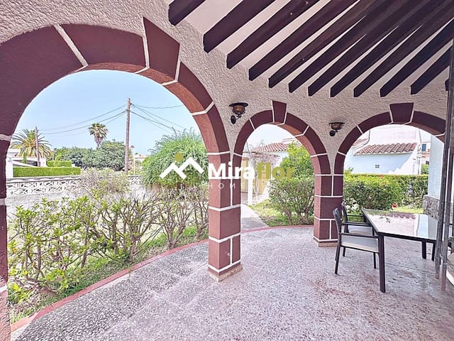 2 soveværelse Villa til salg i Els Poblets med swimmingpool - € 295.000 (Ref: 9048674)