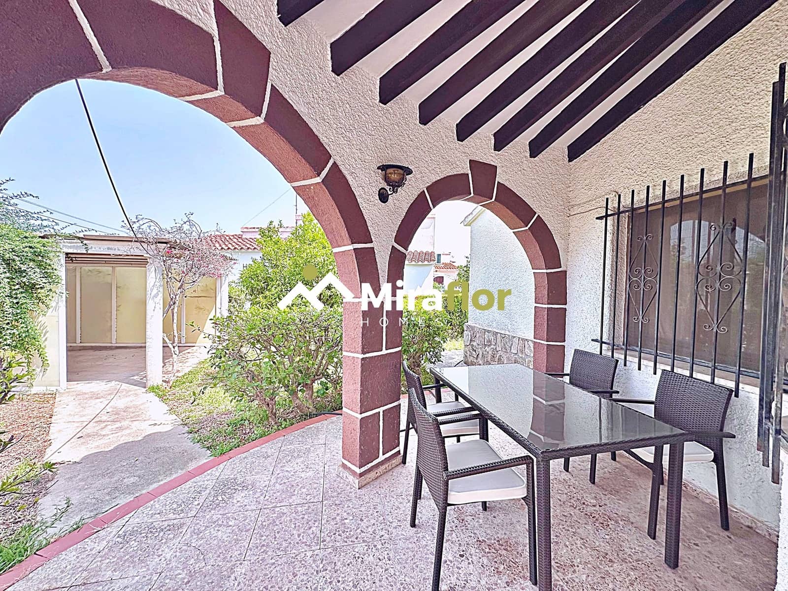 2 soverom Villa til salgs i Els Poblets med svømmebasseng - € 295 000 (Ref: 9048674)