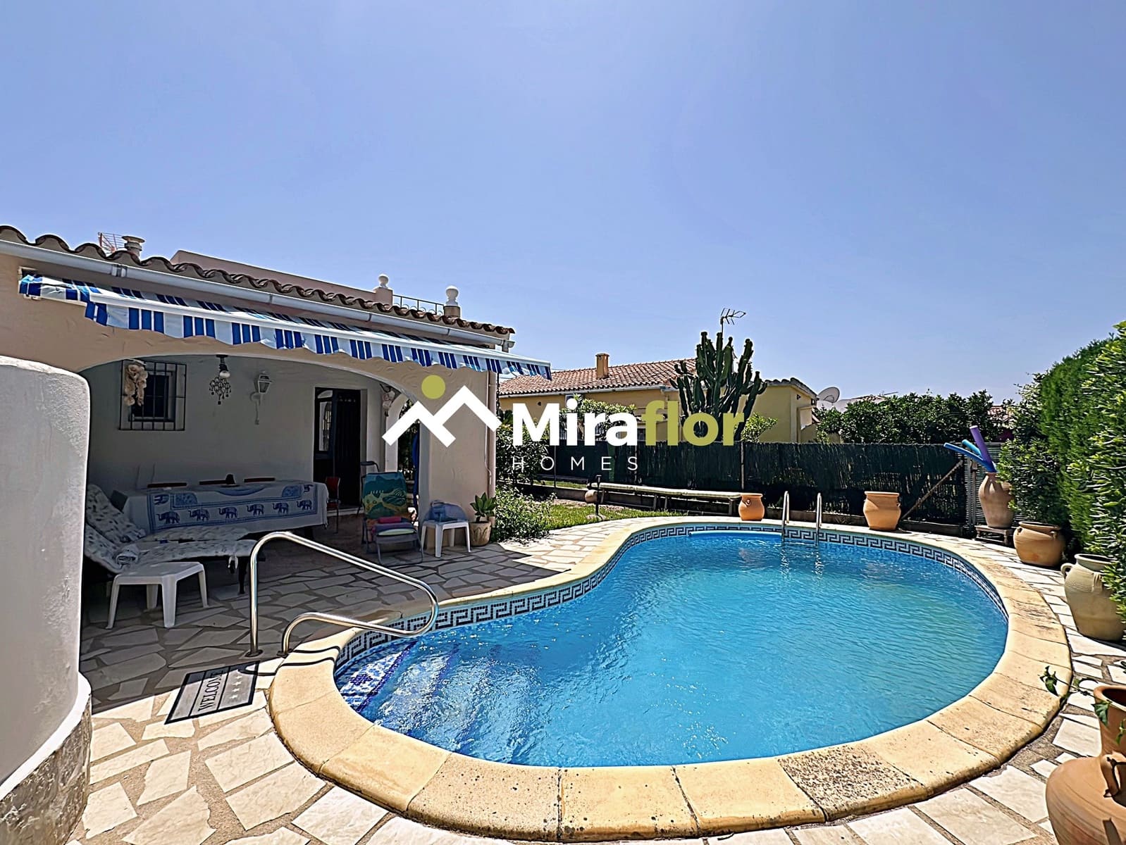 4 slaapkamer Villa te koop in Els Poblets met zwembad - € 445.000 (Ref: 9077899)