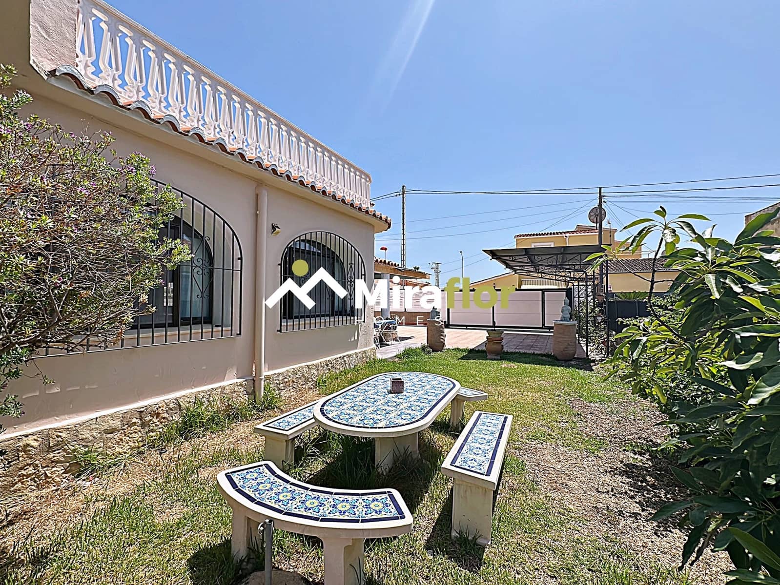 4 slaapkamer Villa te koop in Els Poblets met zwembad - € 445.000 (Ref: 9077899)