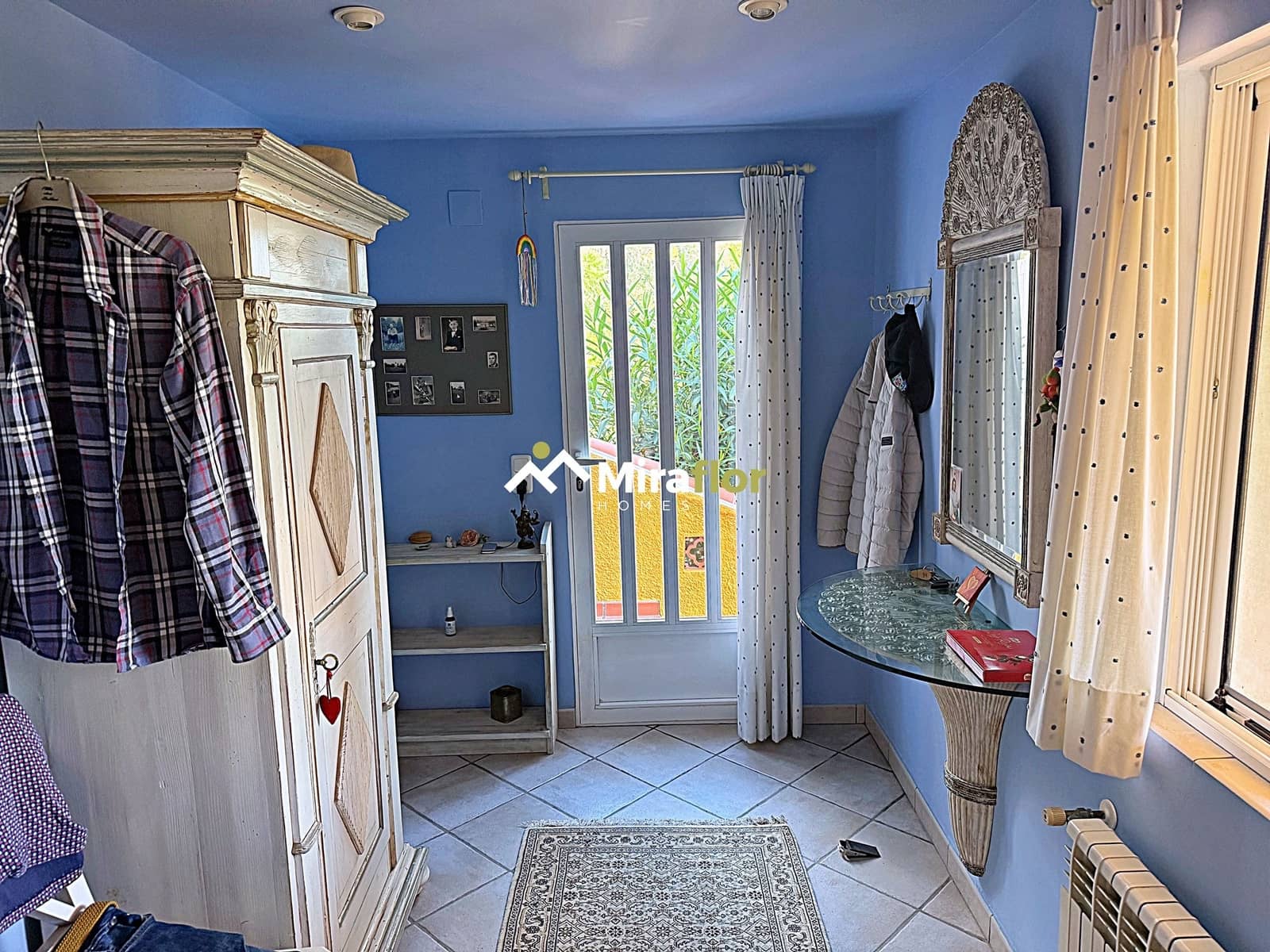 5 soveværelse Villa til salg i Benidoleig med swimmingpool - € 465.000 (Ref: 9110187)