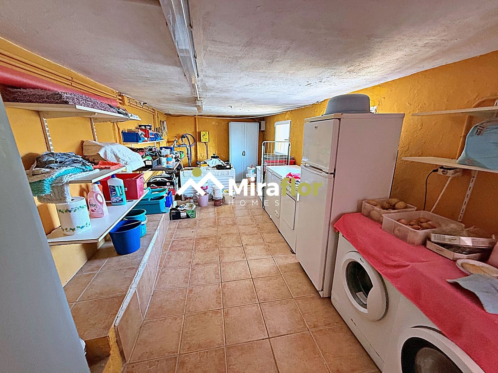 5 soveværelse Villa til salg i Benidoleig med swimmingpool - € 465.000 (Ref: 9110187)