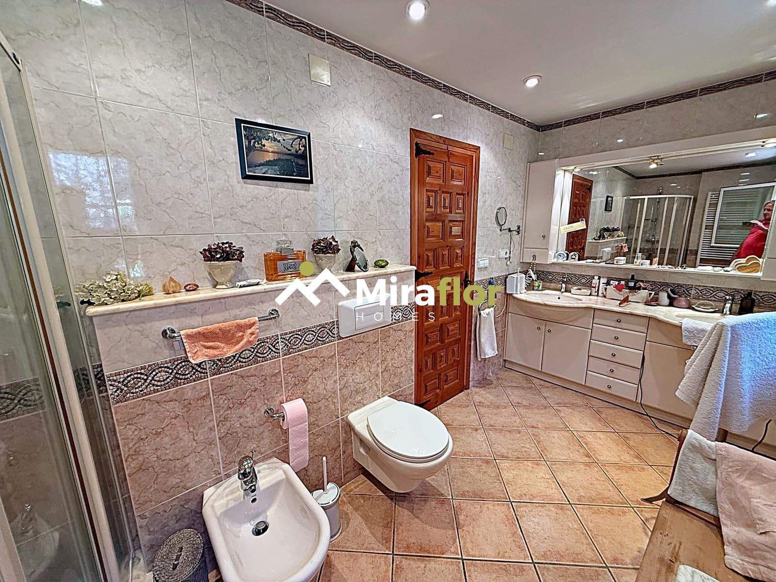 5 soveværelse Villa til salg i Benidoleig med swimmingpool - € 465.000 (Ref: 9110187)