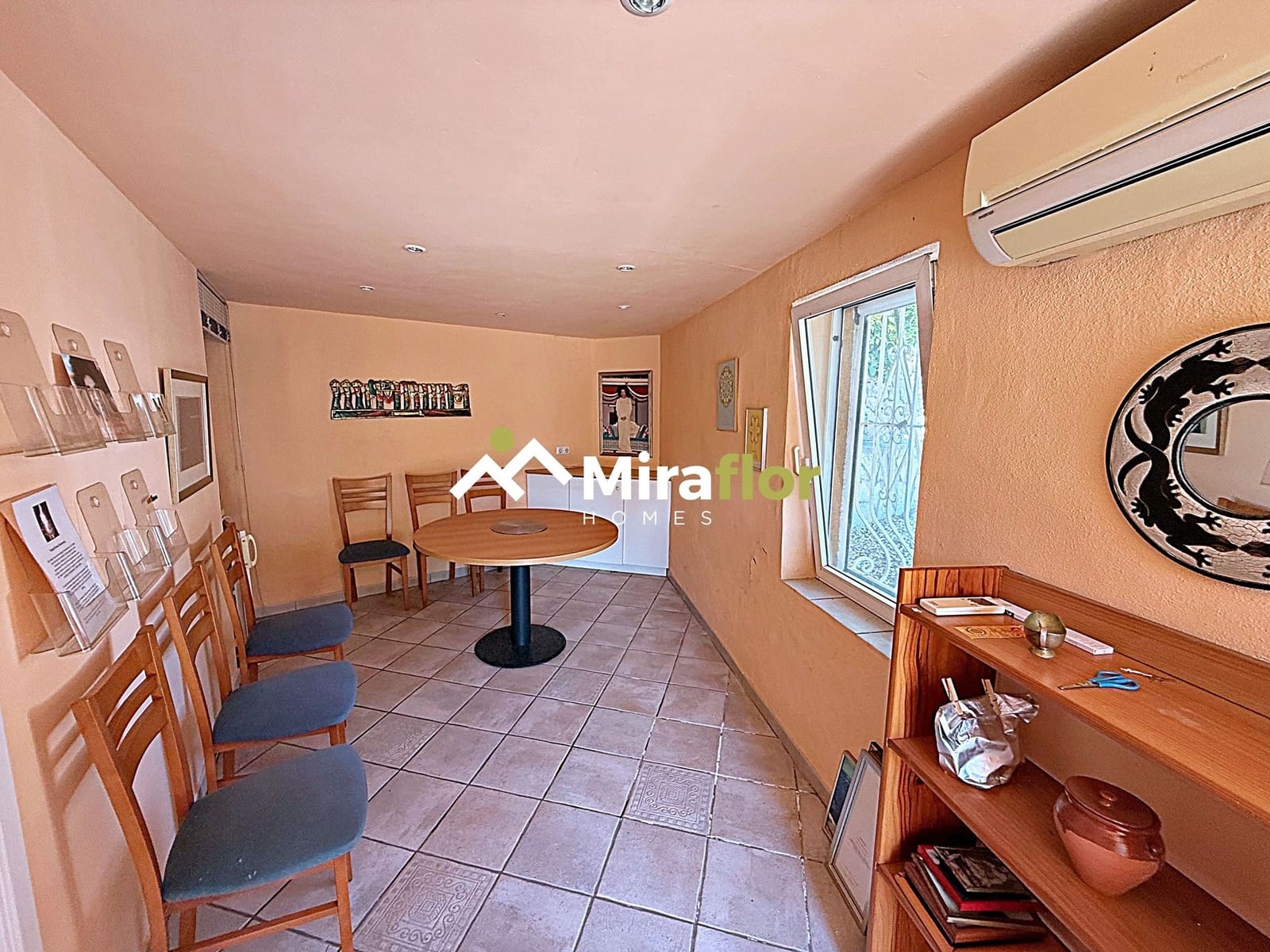 5 soveværelse Villa til salg i Benidoleig med swimmingpool - € 465.000 (Ref: 9110187)