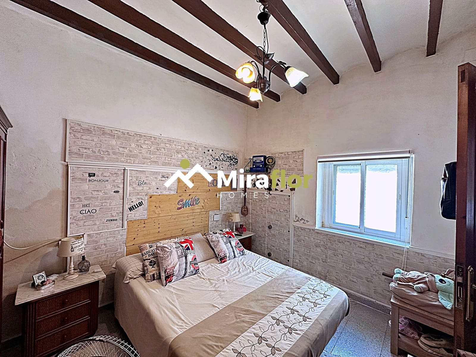 3 bedroom Townhouse for sale in Denia - € 160,000 (Ref: 9136172)