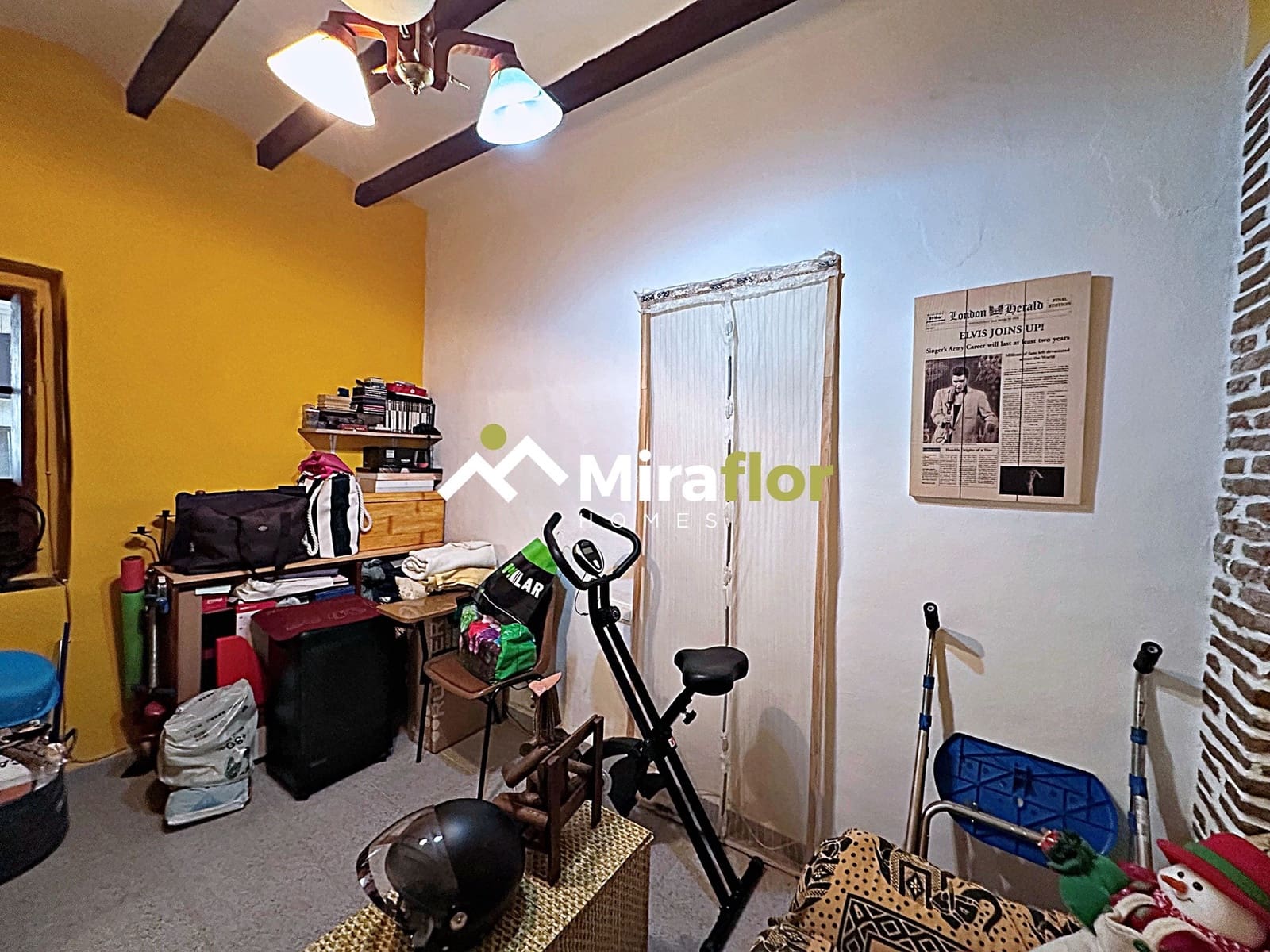 3 bedroom Townhouse for sale in Denia - € 160,000 (Ref: 9136172)