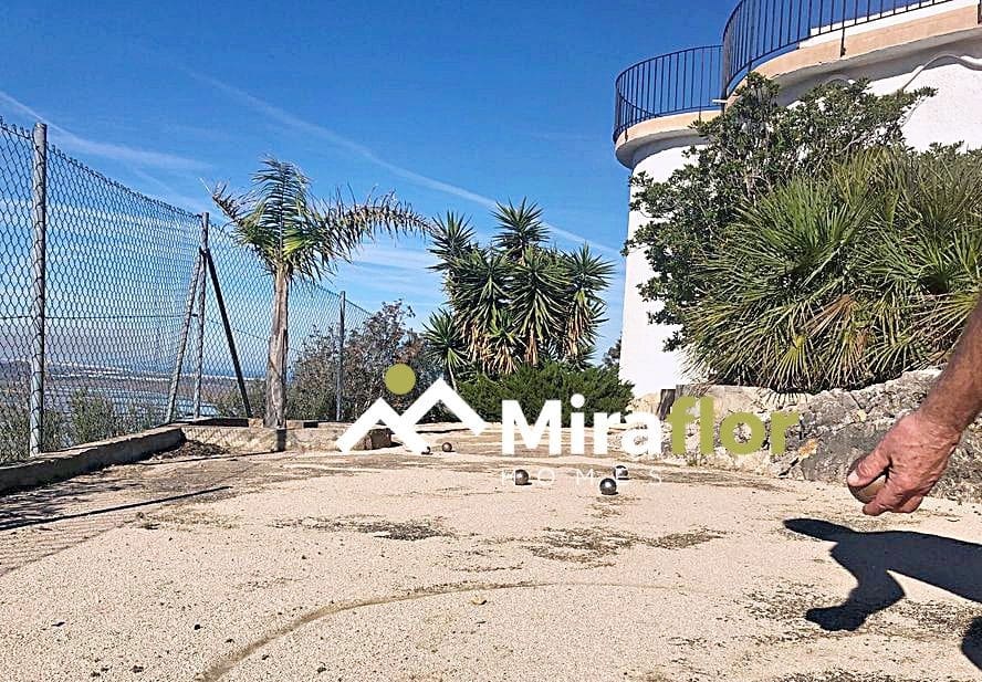 4 soveværelse Villa til salg i Monte Pego med swimmingpool - € 780.000 (Ref: 9149174)