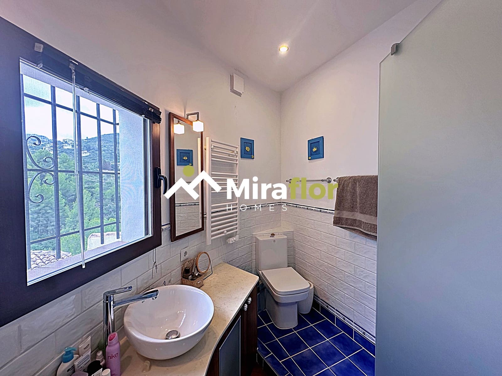 4 soveværelse Villa til salg i Monte Pego med swimmingpool - € 780.000 (Ref: 9149174)