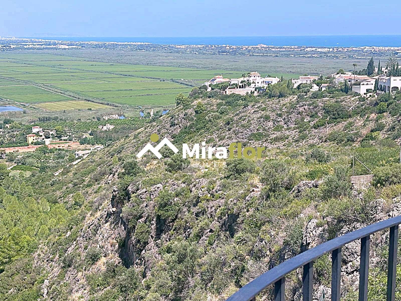 4 soveværelse Villa til salg i Monte Pego med swimmingpool - € 780.000 (Ref: 9149174)